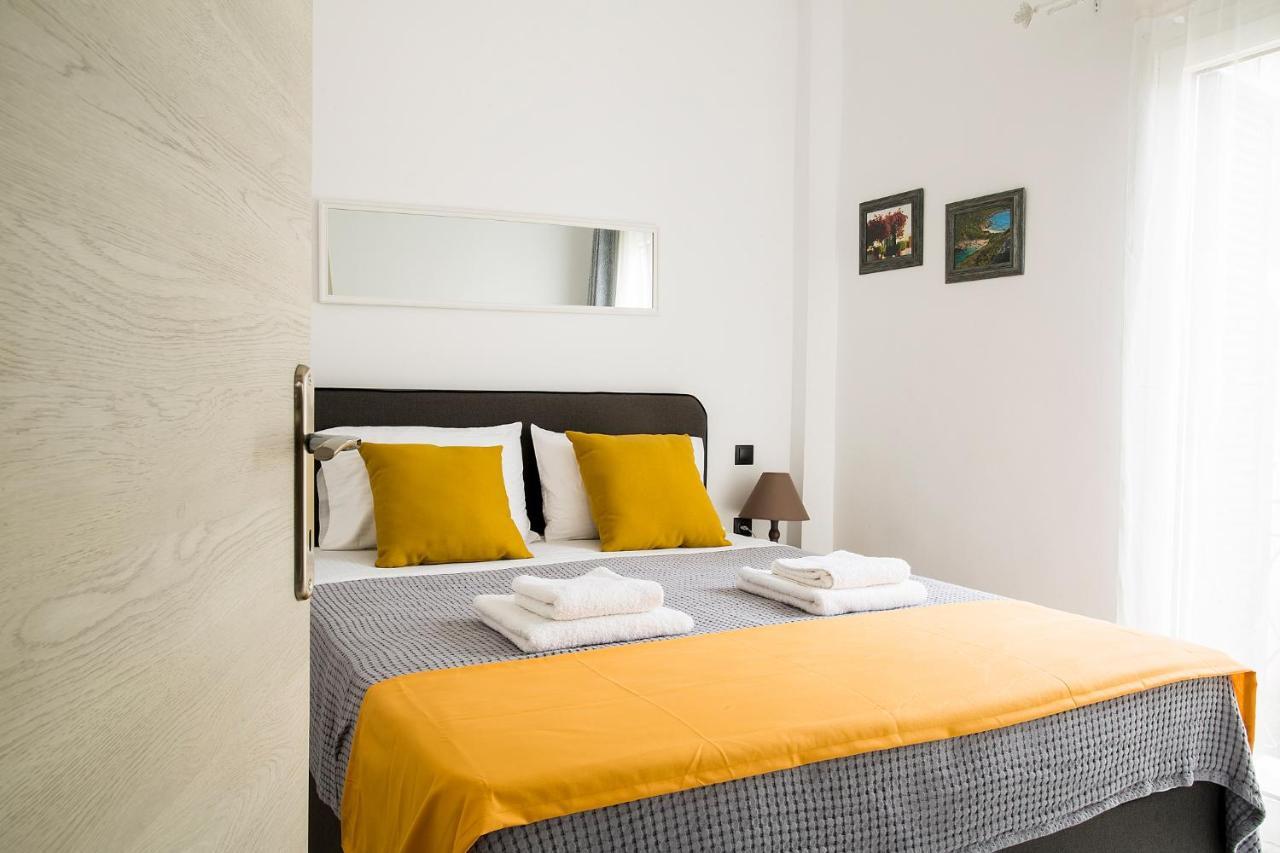 Corfu  Deluxe Town Hall Square Flat In Historical Center 3 מראה חיצוני תמונה